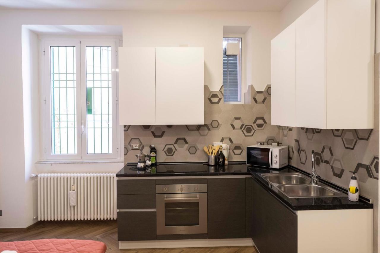 Merulana 209 Apartment - Colle Oppio Рим Екстер'єр фото