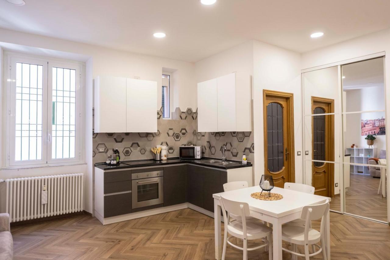 Merulana 209 Apartment - Colle Oppio Рим Екстер'єр фото
