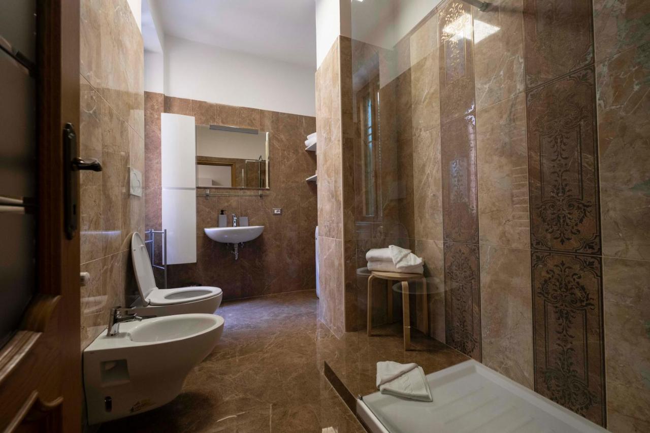 Merulana 209 Apartment - Colle Oppio Рим Екстер'єр фото