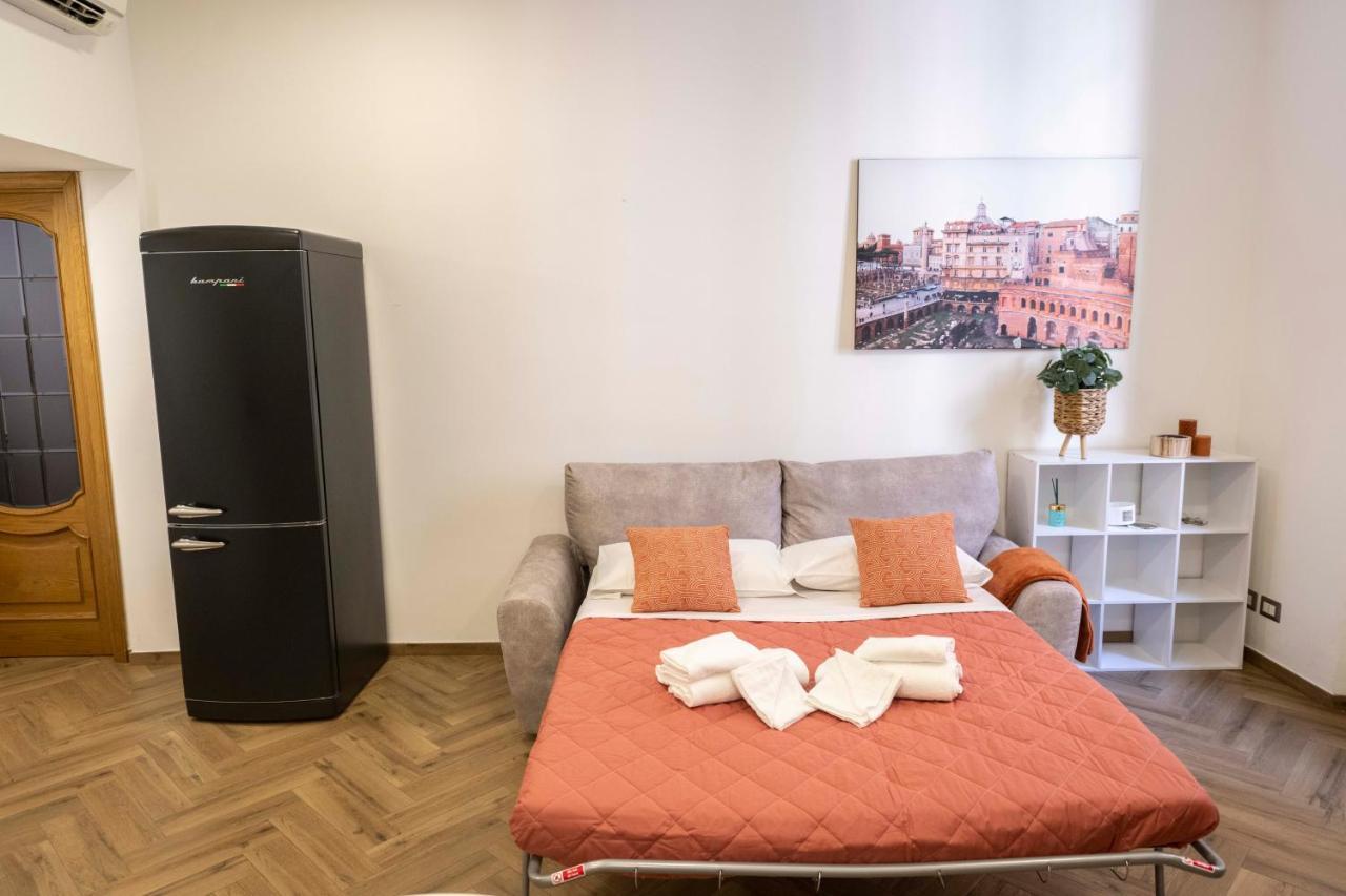 Merulana 209 Apartment - Colle Oppio Рим Екстер'єр фото